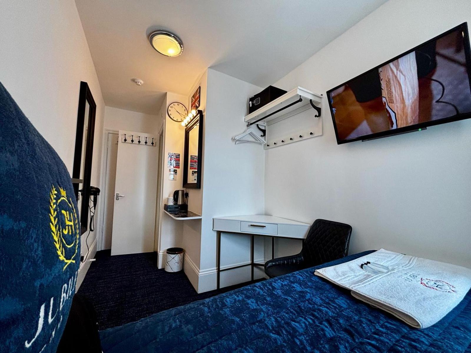 Jubilee Victoria Hotel 3*